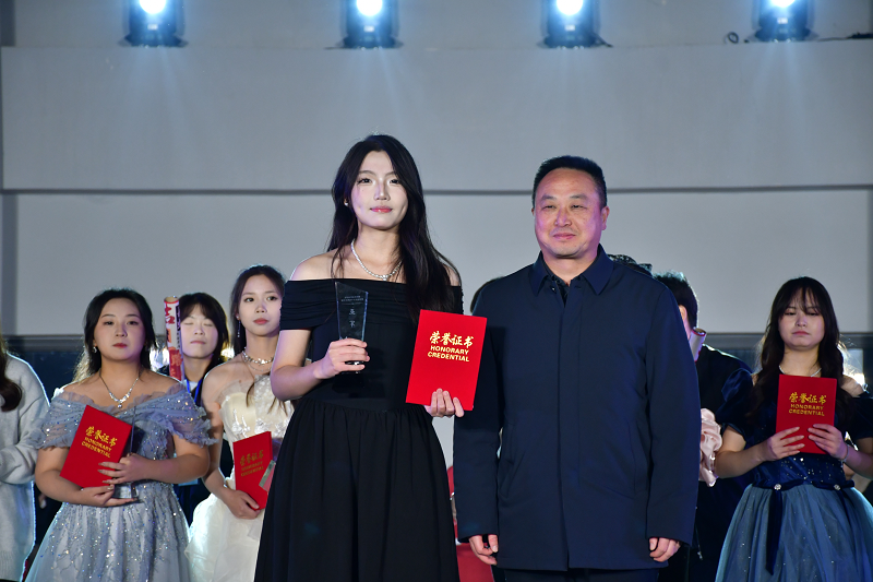 JMiZ_1763601649838085716.png 图片18.png